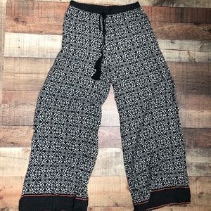 Boutique wide leg pant